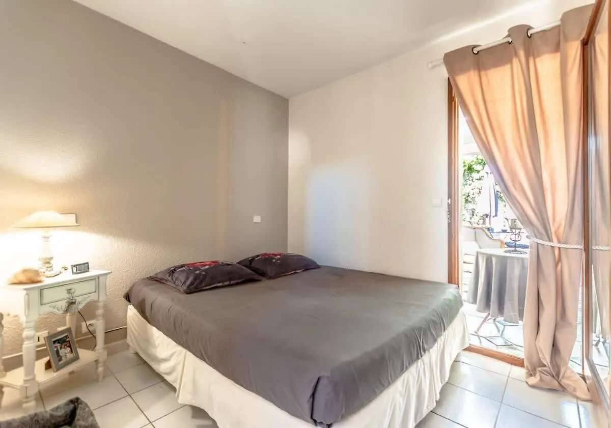 Cozy House With A Pool In Sainte-Maxime Villa